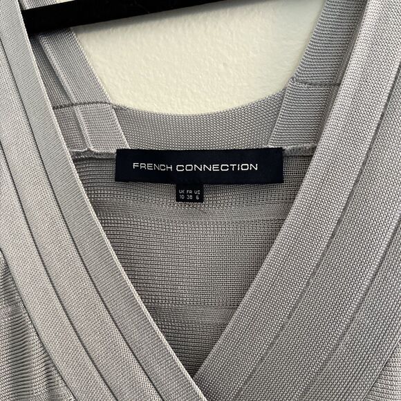 FRENCH CONNECTION Futuristic Knit Fitted Bodycon Bandage Dress, Silver- Size 6 - Picture 7 of 10